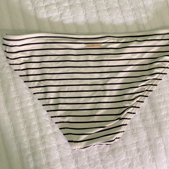 Black & White Stripped Vince Camuto 2 Piece Bathing Suit w/ Adjustable Strap - Picture 5 of 10